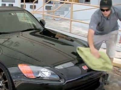 Washing a Used Vehicle to Sell It